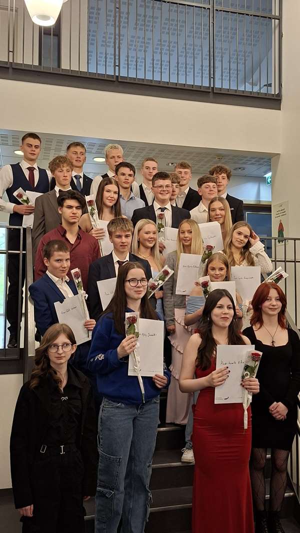 Fjölbreytt og skapandi skólastarf – Skólaslit Grunnskóla Reyðarfjarðar