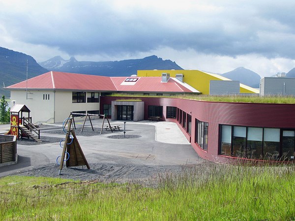 Íbúafundur Fáskrúðsfirði þriðjudaginn 26.apríl kl. 20:00 í Skólamiðstöðinni Íbúafundur Fáskrúðsfirði þriðjudaginn 26.apríl kl. 20:00 í Skólamiðstöðinni