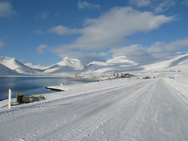 Viðgerð lokið á Reyðarfirði