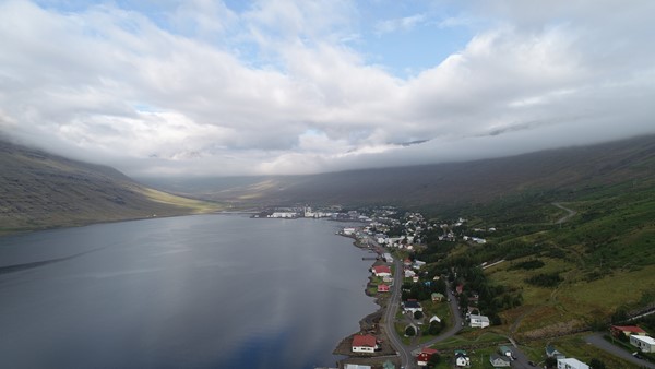 Bókun bæjarráðs Fjarðabyggðar vegna stöðu löglærðs fulltrúa á Sýsluskrifstofunni á Eskifirði