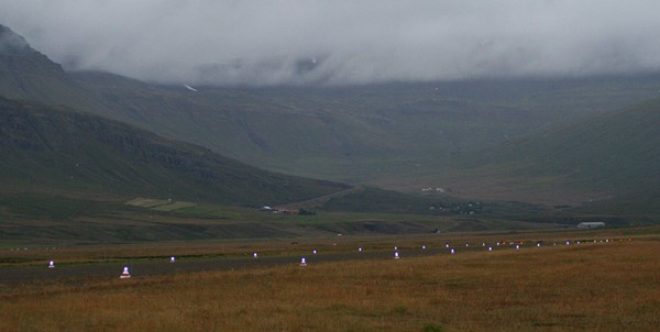 Óviðkomandi umferð um Norðfjarðarflugvöll er bönnuð