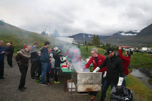 Fjölmennt á afmælishátíð rafveitunnar