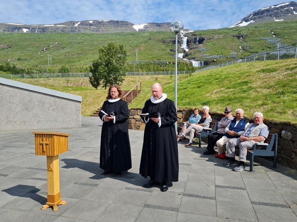 Vígsla ofanflóðamannvirkja á Eskifirði